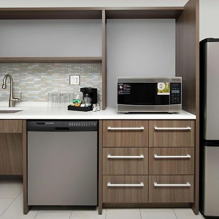 Home2 Suites By Hilton Лонгмънт Екстериор снимка